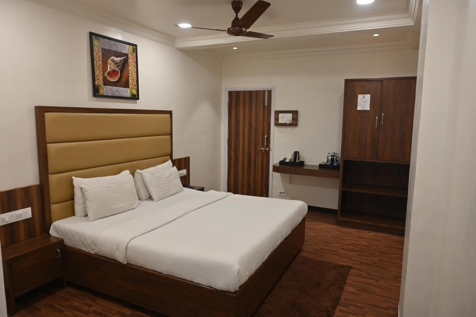 Hotel Sai Yatri Trimbak Extérieur photo