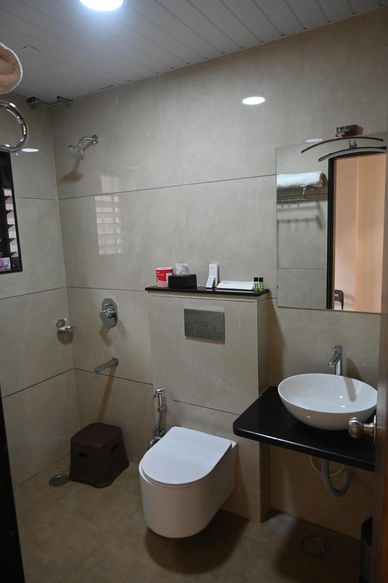 Hotel Sai Yatri Trimbak Extérieur photo