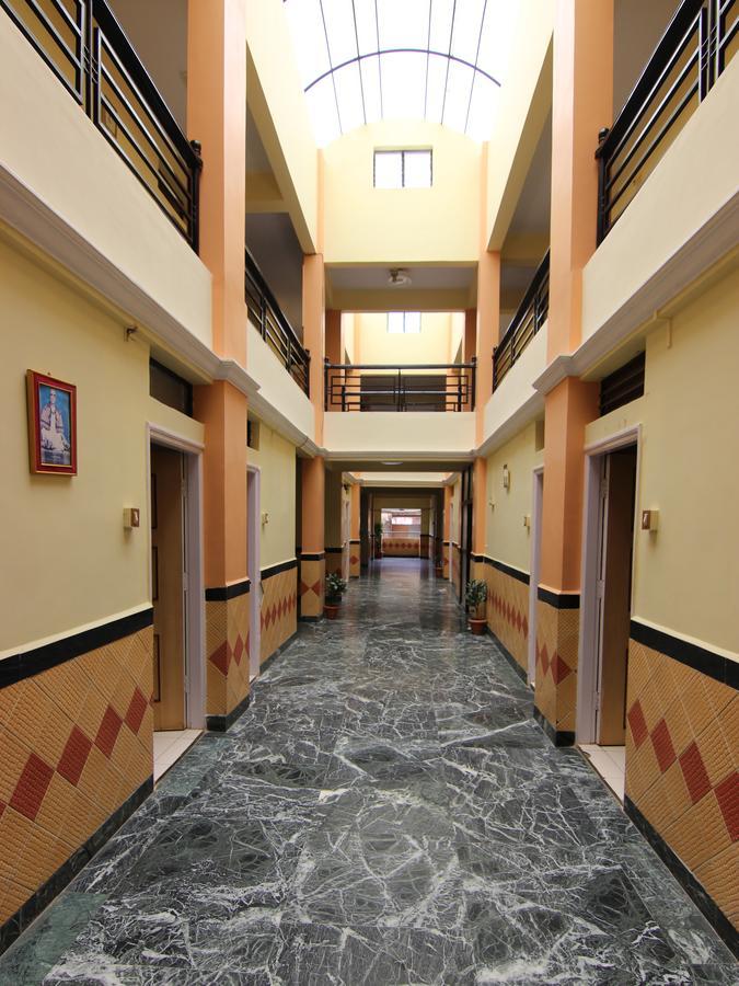 Hotel Sai Yatri Trimbak Extérieur photo