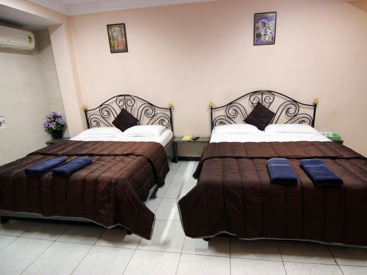 Hotel Sai Yatri Trimbak Extérieur photo