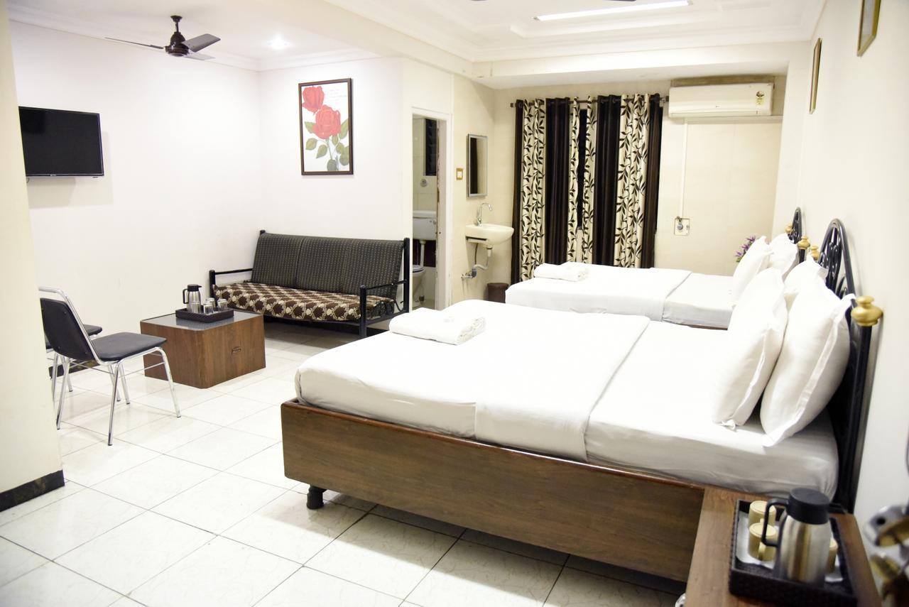 Hotel Sai Yatri Trimbak Extérieur photo